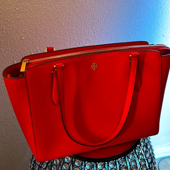 Tory Burch *LARGE* with crossbody strip, such a beautiful color. - Picture 2 of 5